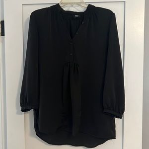 Mossimo 3/4 sleeve blouse top. Size M.
